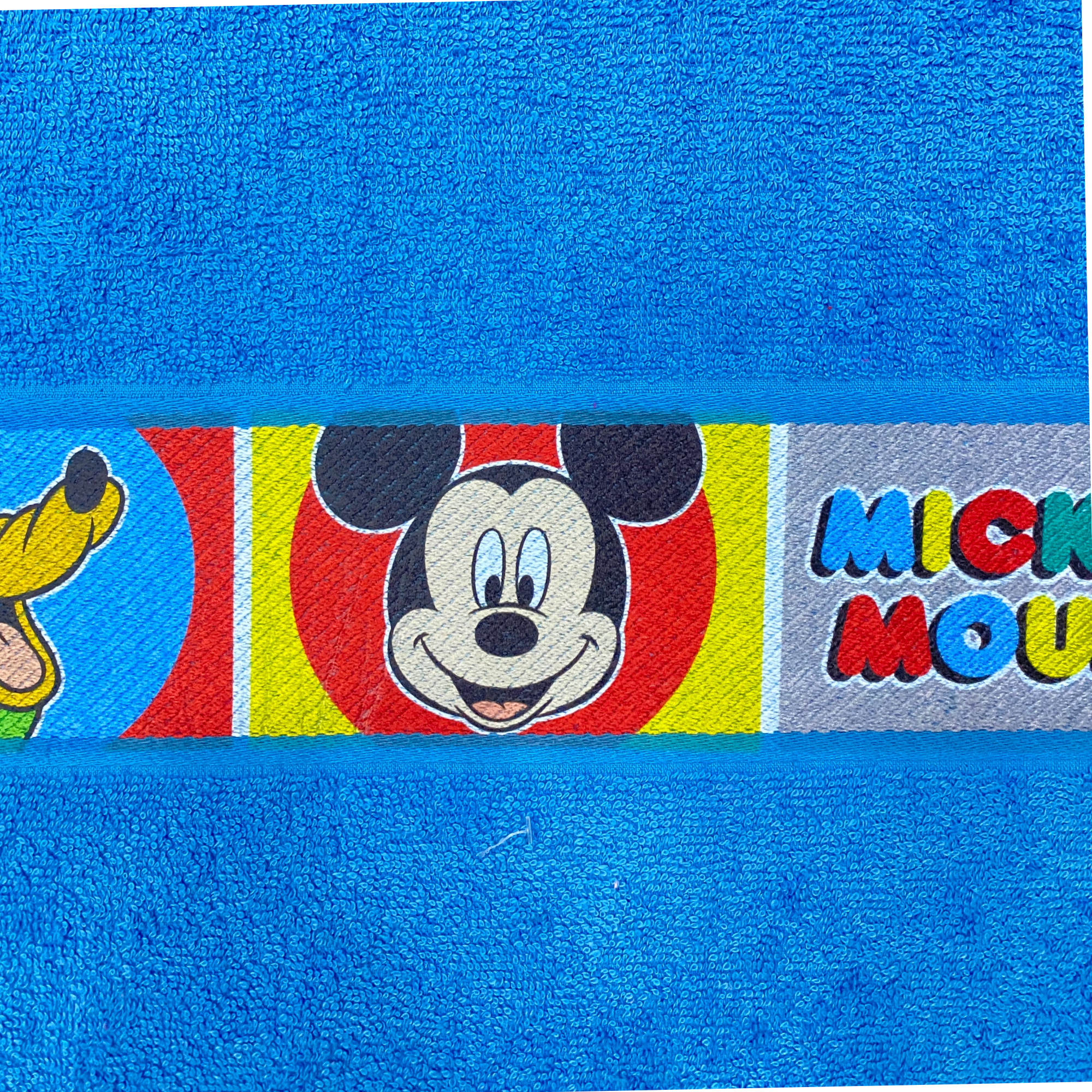 Toalla Infantil Con Cenefa Minnie Mouse.