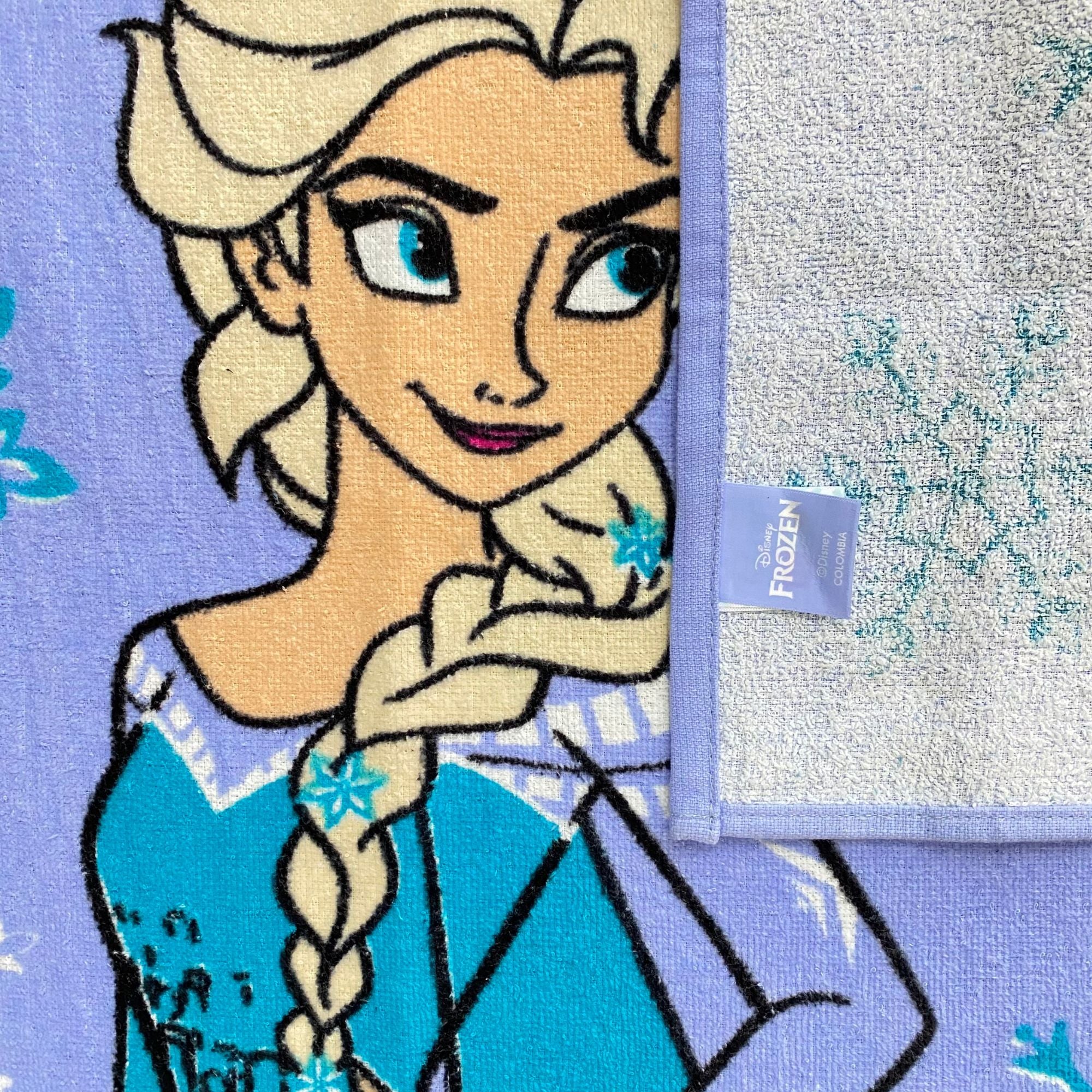 Toalla de Frozen licencia oficial Disney de 60 x 1.20 cms