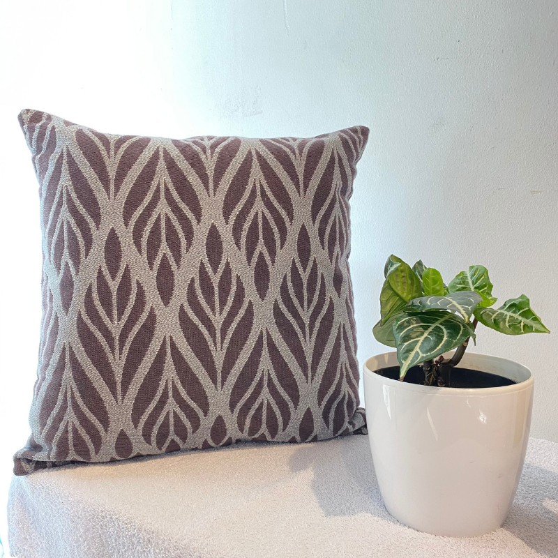 Cojines decorativos de 45 x 45 cms.